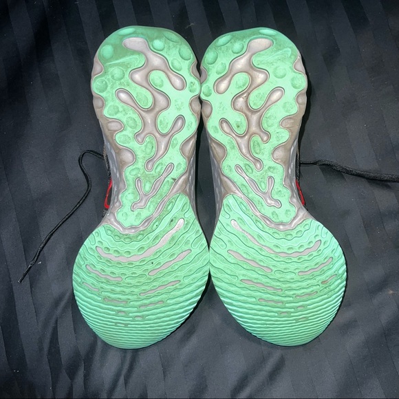 Nike Infinity React 2 - Picture 2 of 7